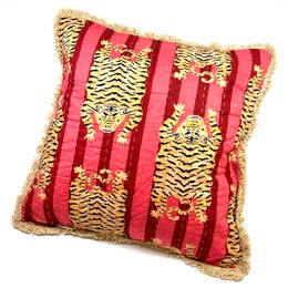 POIRINO cushion