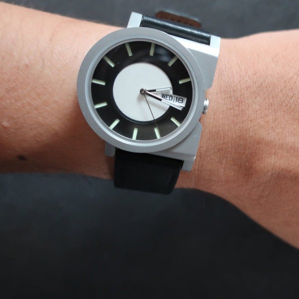 A-1 AUTO black donut watch